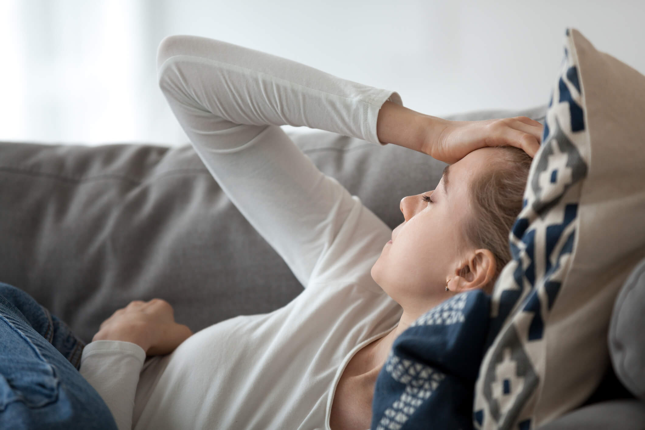 Céphalées de tension : les traitements en cas de sensation de tête ...