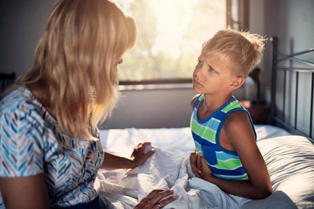 douleur en bas du ventre fils