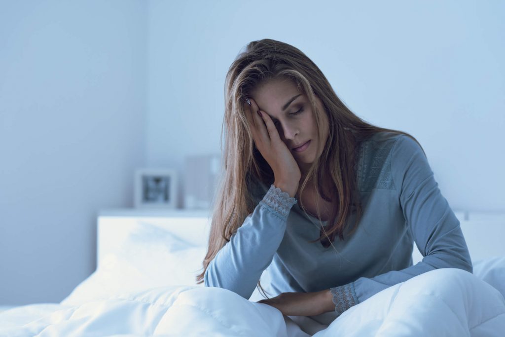 troubles du sommeil liés à la dépression souriante